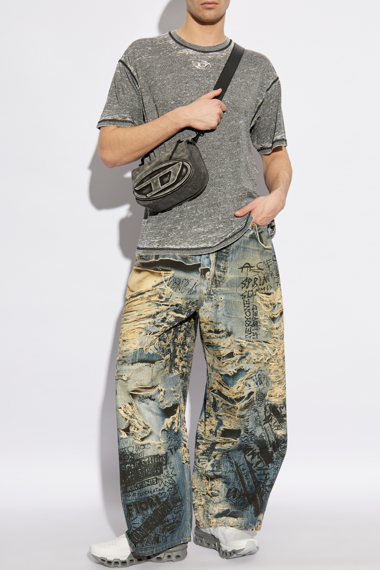 DIESEL A16146 0CPAJ 96P T-BOXT-PAK 半袖Tシャツ 楽天市場】DIESEL ディーゼル クルーネック Tシャツ A16146